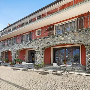 https://messalina-agriturismo-la-scuderia.hotelitalianriviera.com